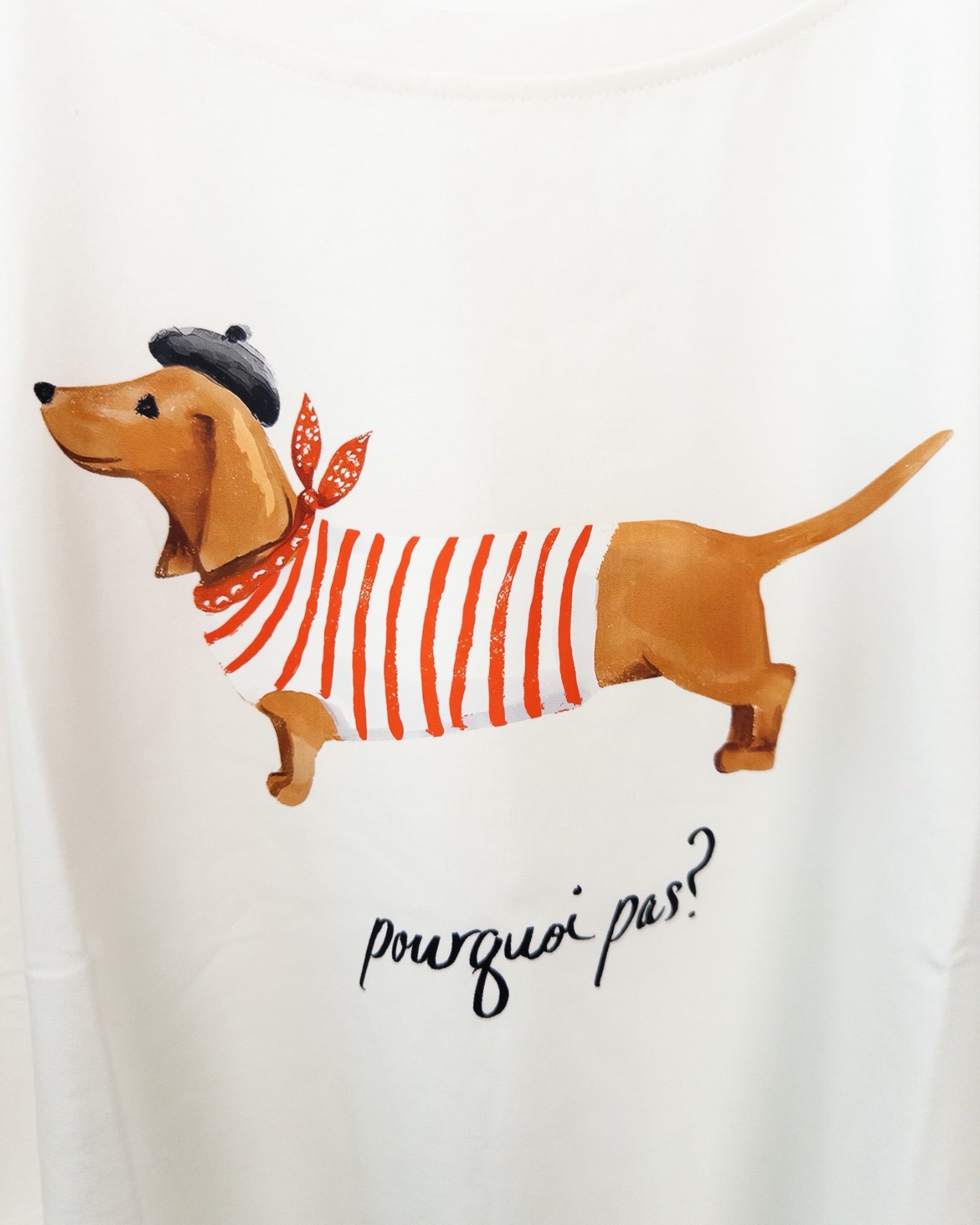 Shirt mit Dackel-Print und Schriftzug weiß rot