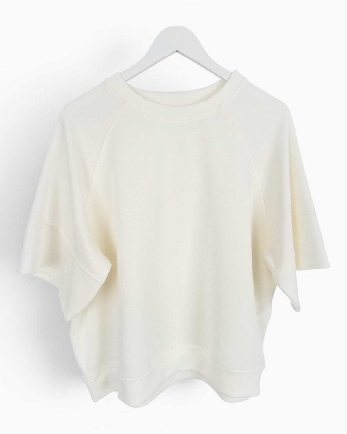 Oversize Shirt mit Rundhalsausschnitt creme