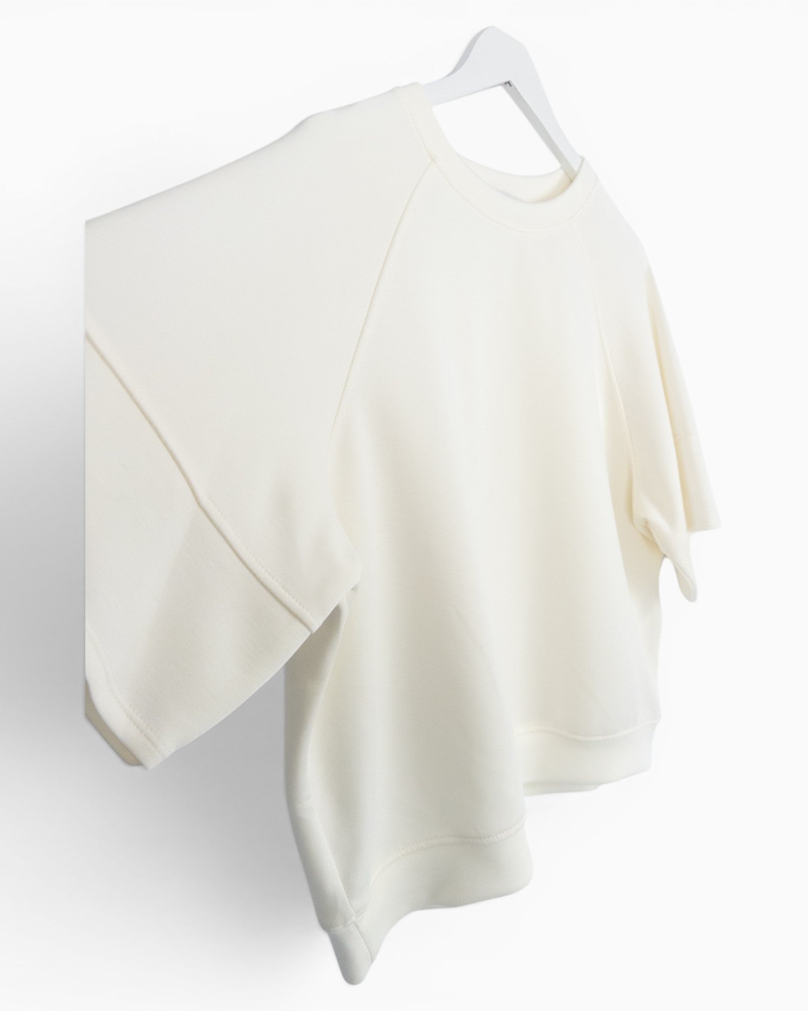 Oversize Shirt mit Rundhalsausschnitt creme