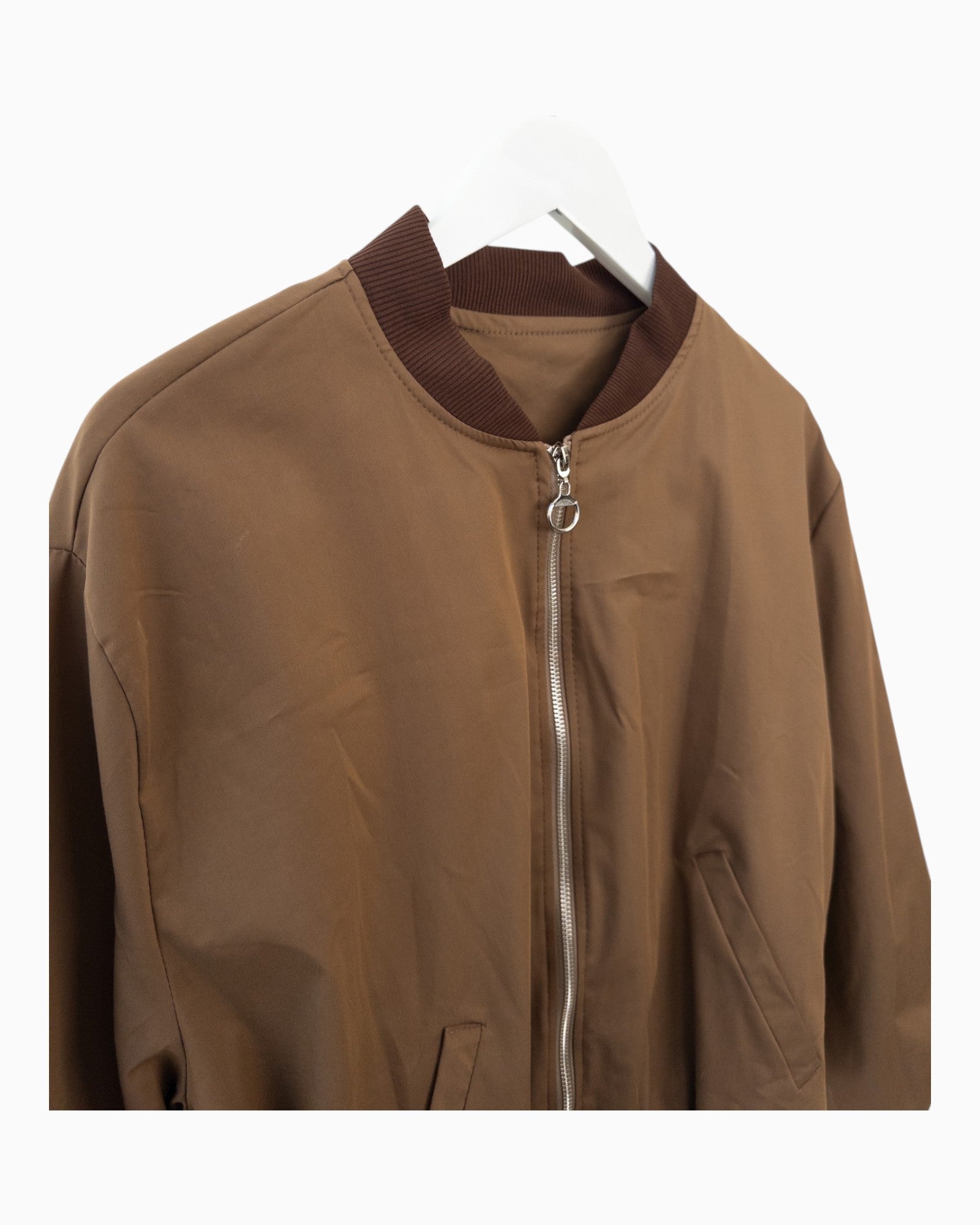 Leichte Bomberjacke mit Reißverschluss braun