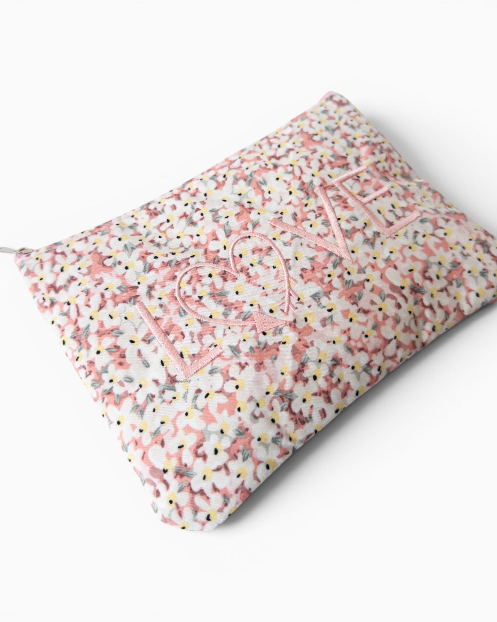 Blumige Kosmetiktasche Love rosa