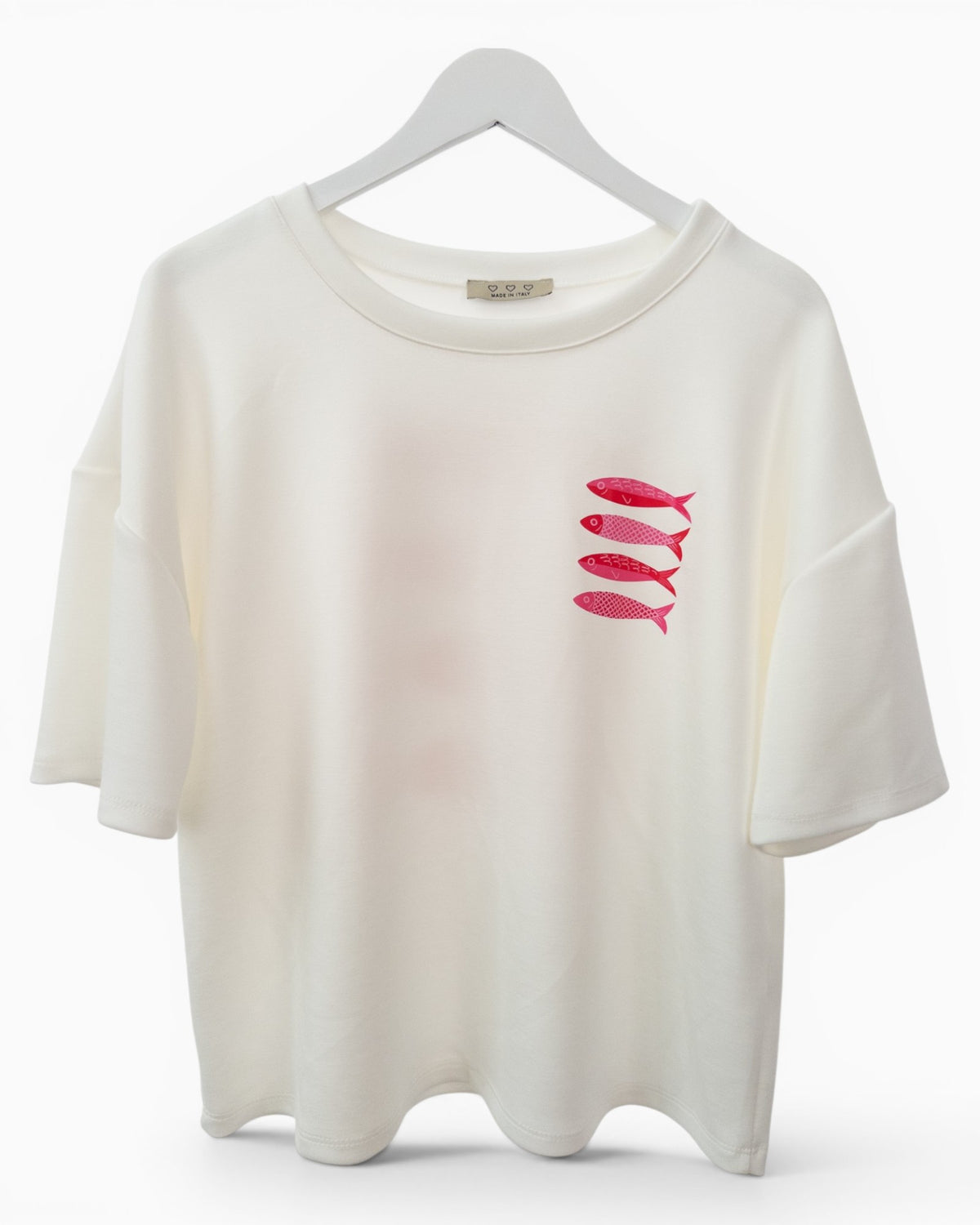 Shirt mit Fischmotiv und Rückendruck weiß pink