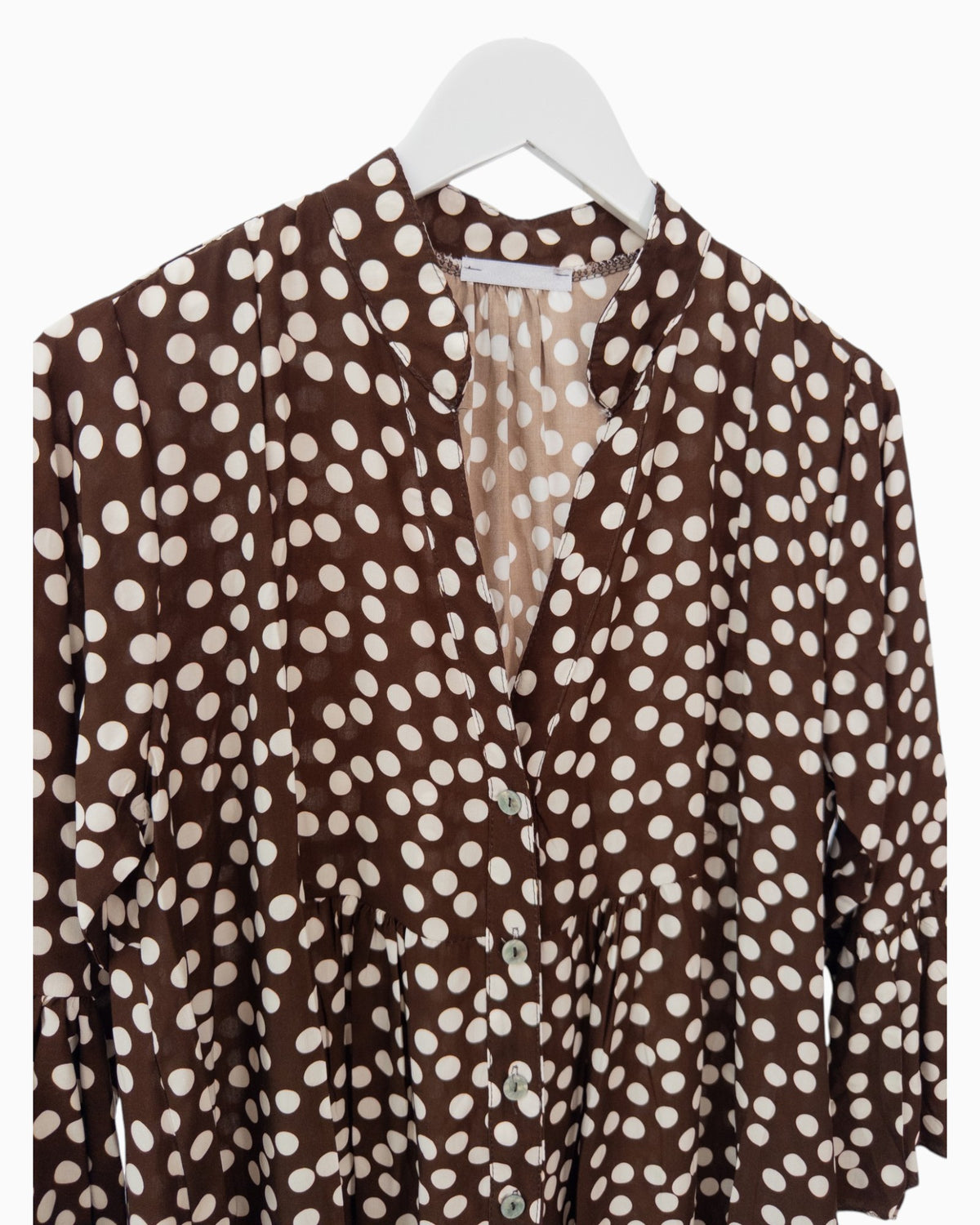 Kleid mit Punktemuster und Knopfleiste dunkelbraun