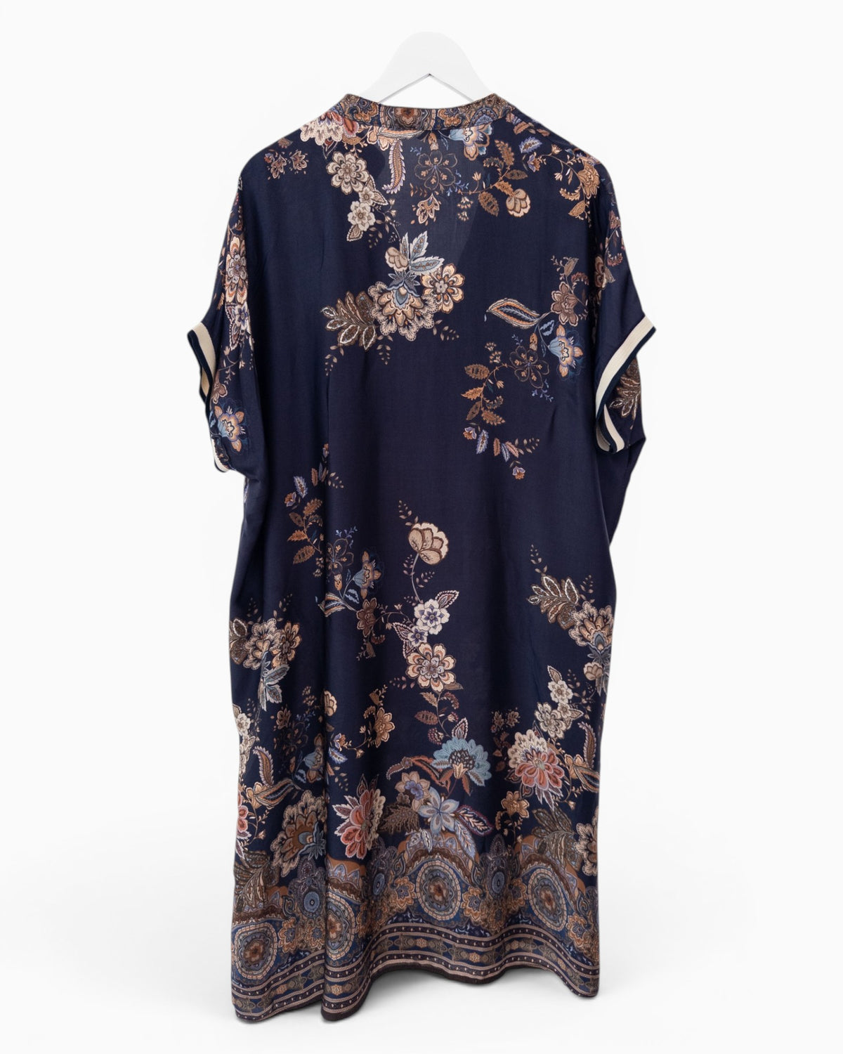 Sommerkleid mit Blumen Paisleymuster dunkelblau