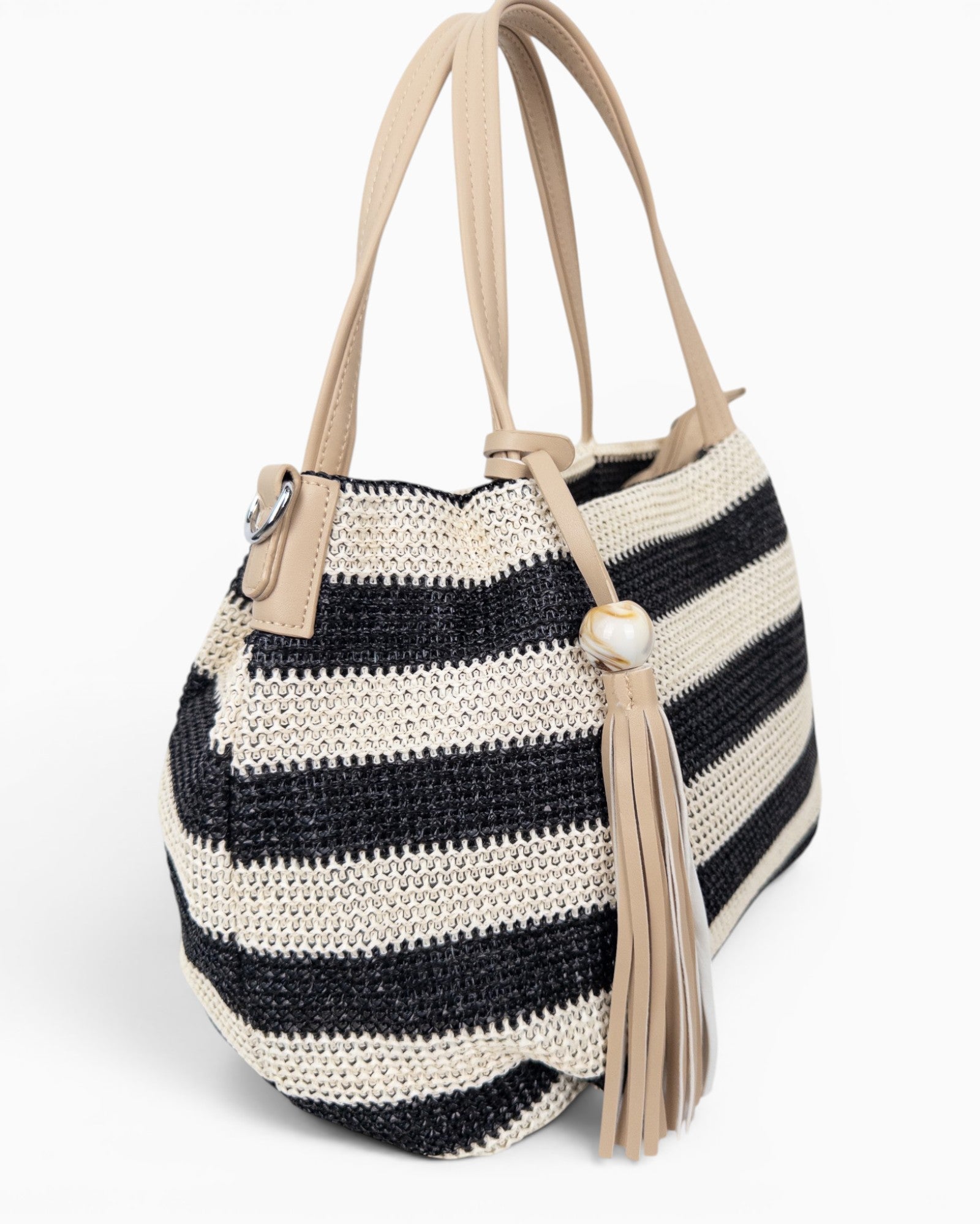 Handtasche mit Streifenmuster und Quaste schwarz creme