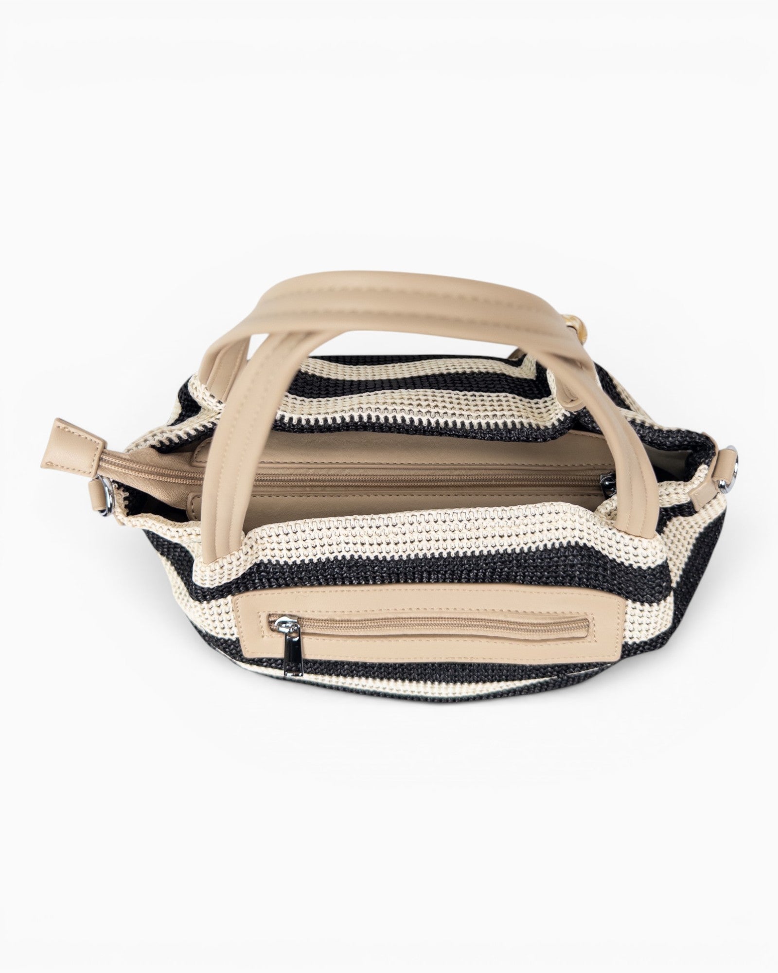 Handtasche mit Streifenmuster und Quaste schwarz creme