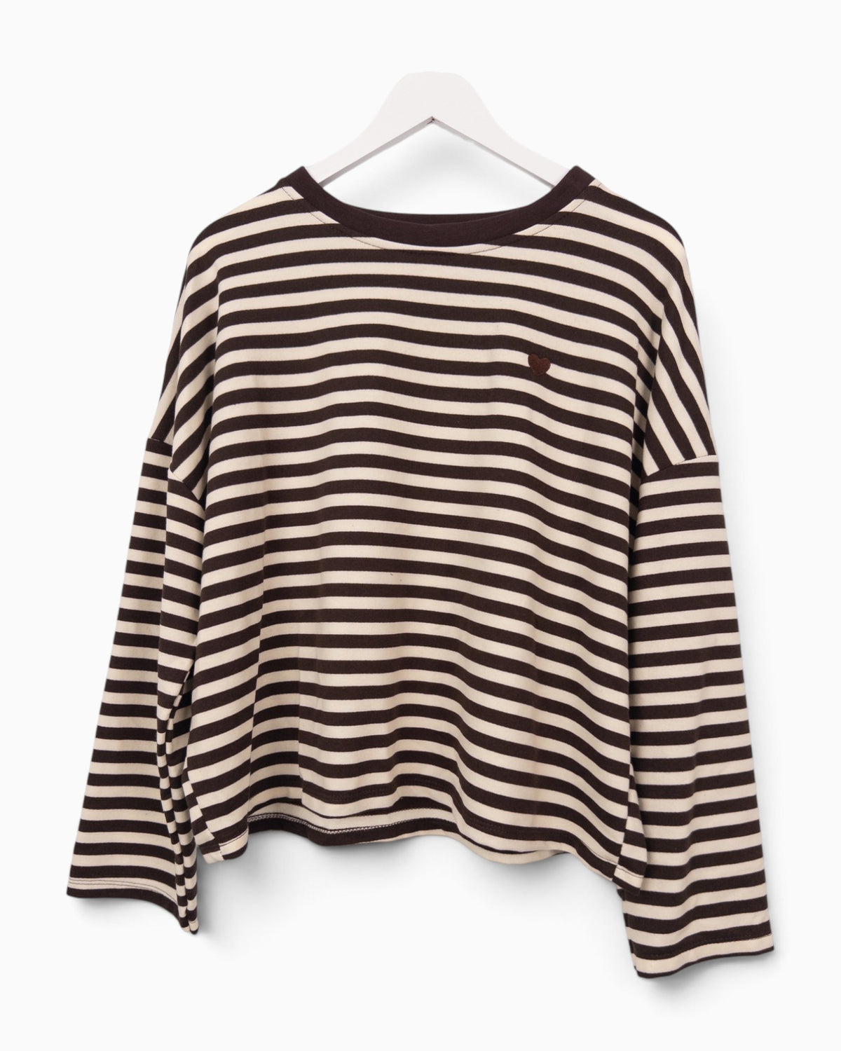 Streifenpullover mit Herz creme braun