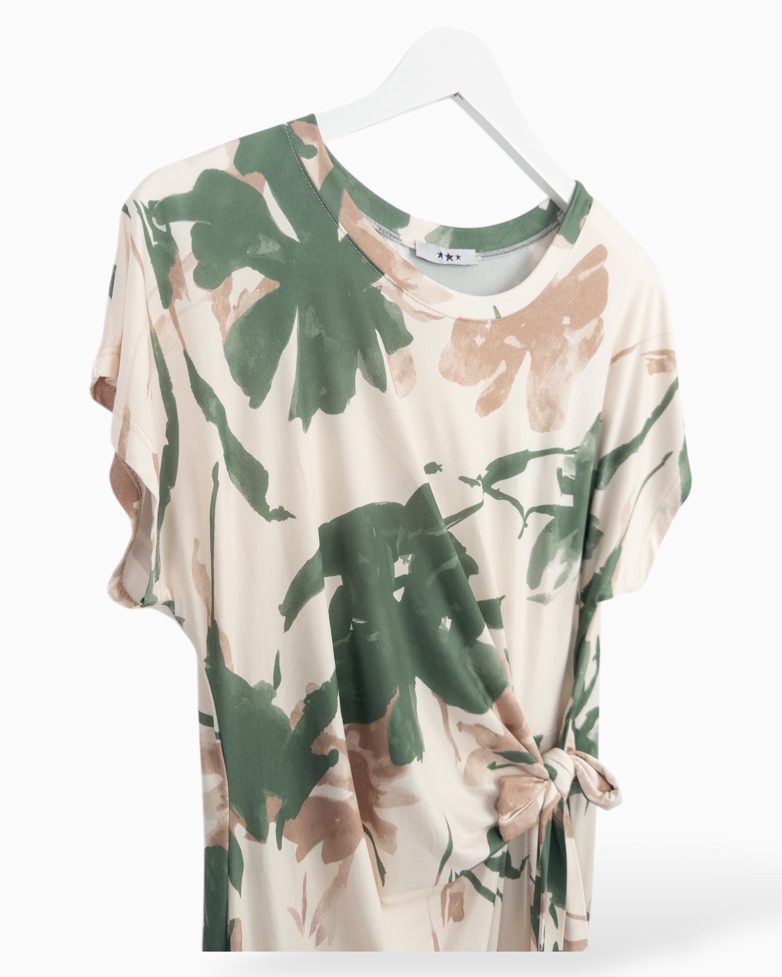 Kleid mit Blumen-Muster oliv