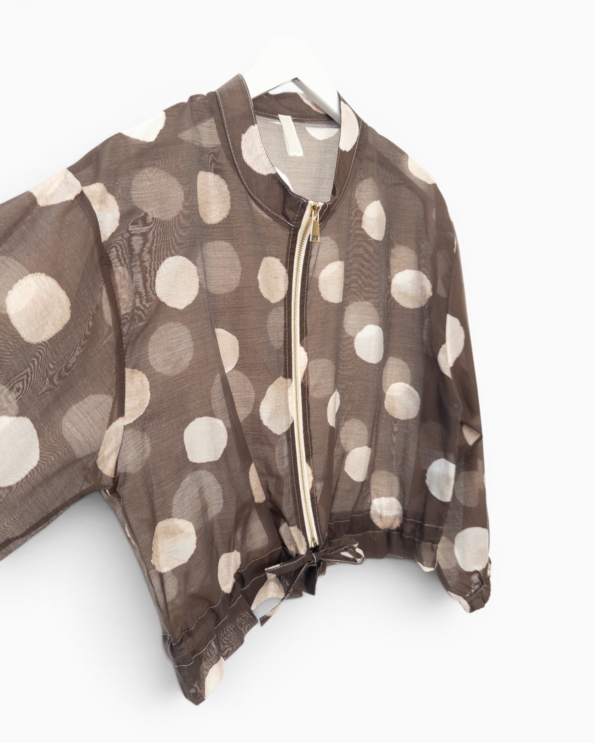 Leichte Kurzjacke mit Punkten braun