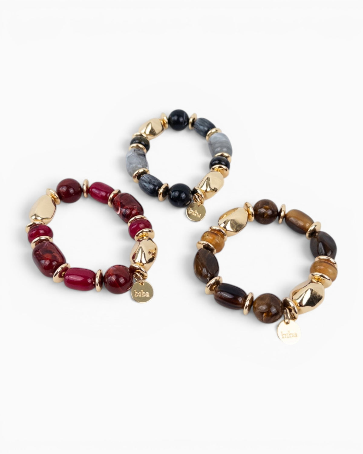 Armband mit großen Schmuckelementen braun