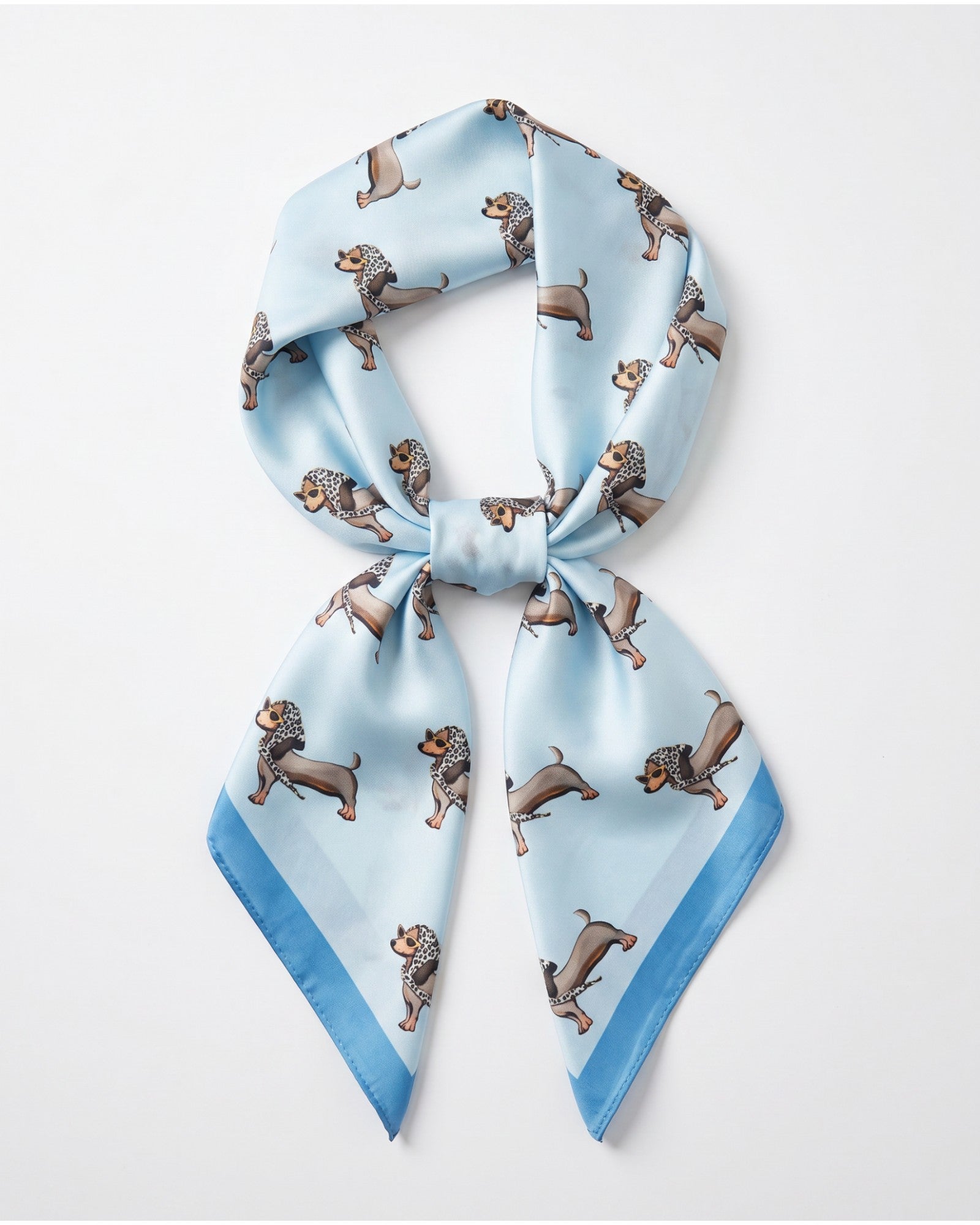 Nickituch mit Dackel Motiv hellblau