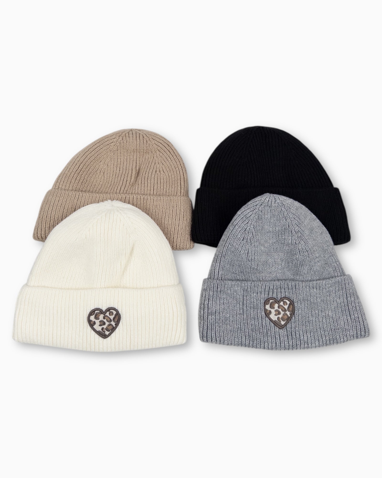 Winterwarme Mütze mit Leo-Herz grau