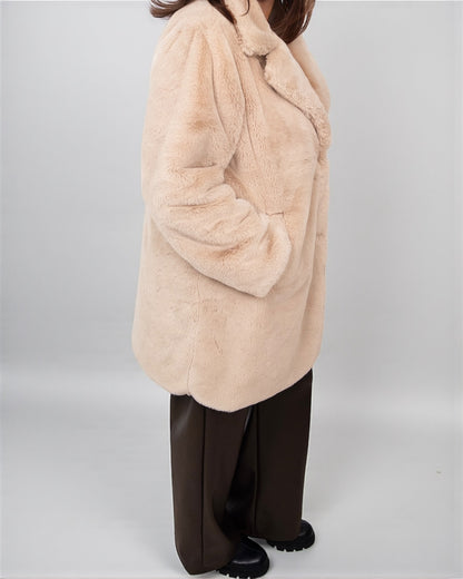 Flauschiger Mantel beige