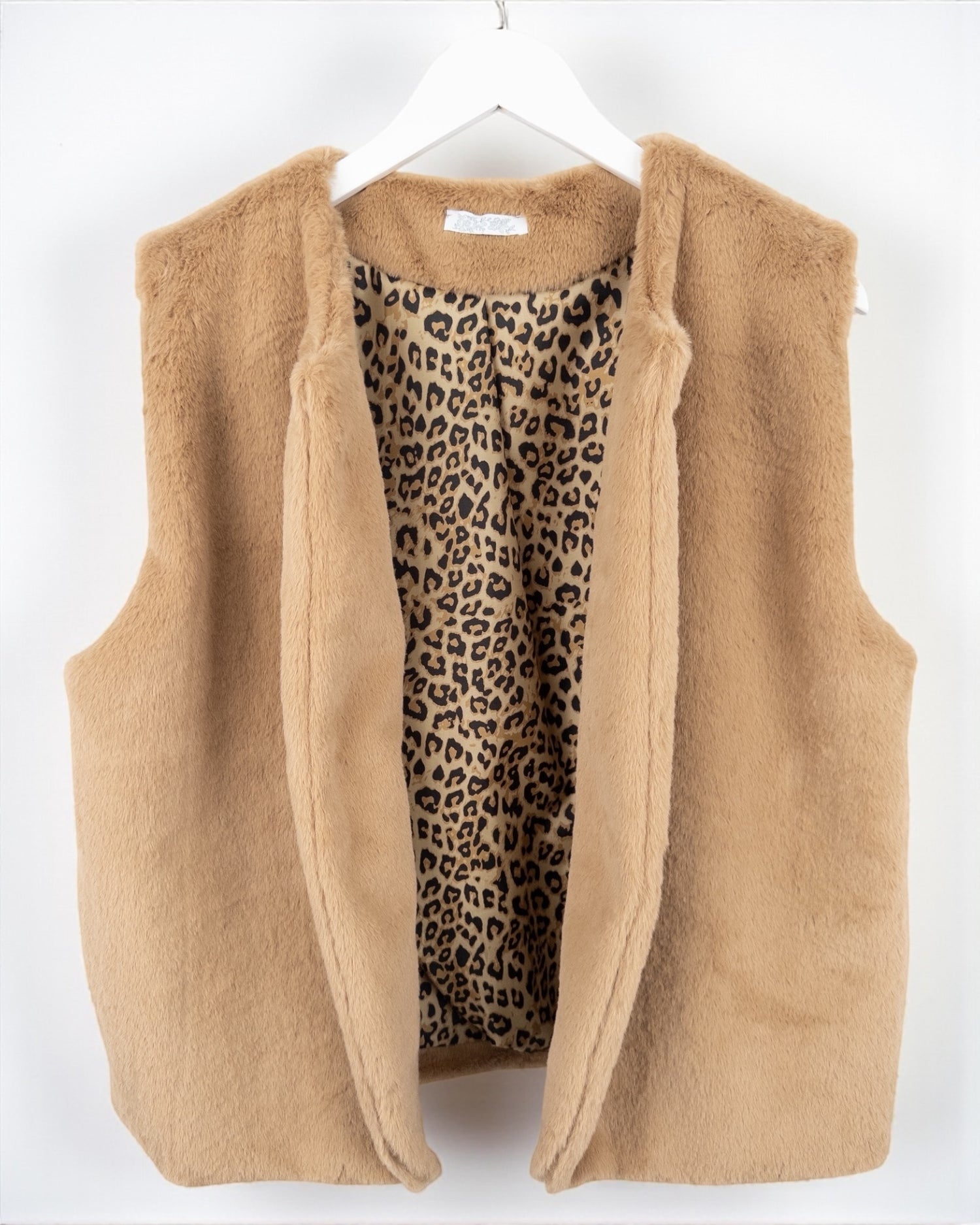 Flauschige Kunstfell-Weste Leo hellbraun