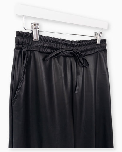 Hose in Lederoptik schwarz