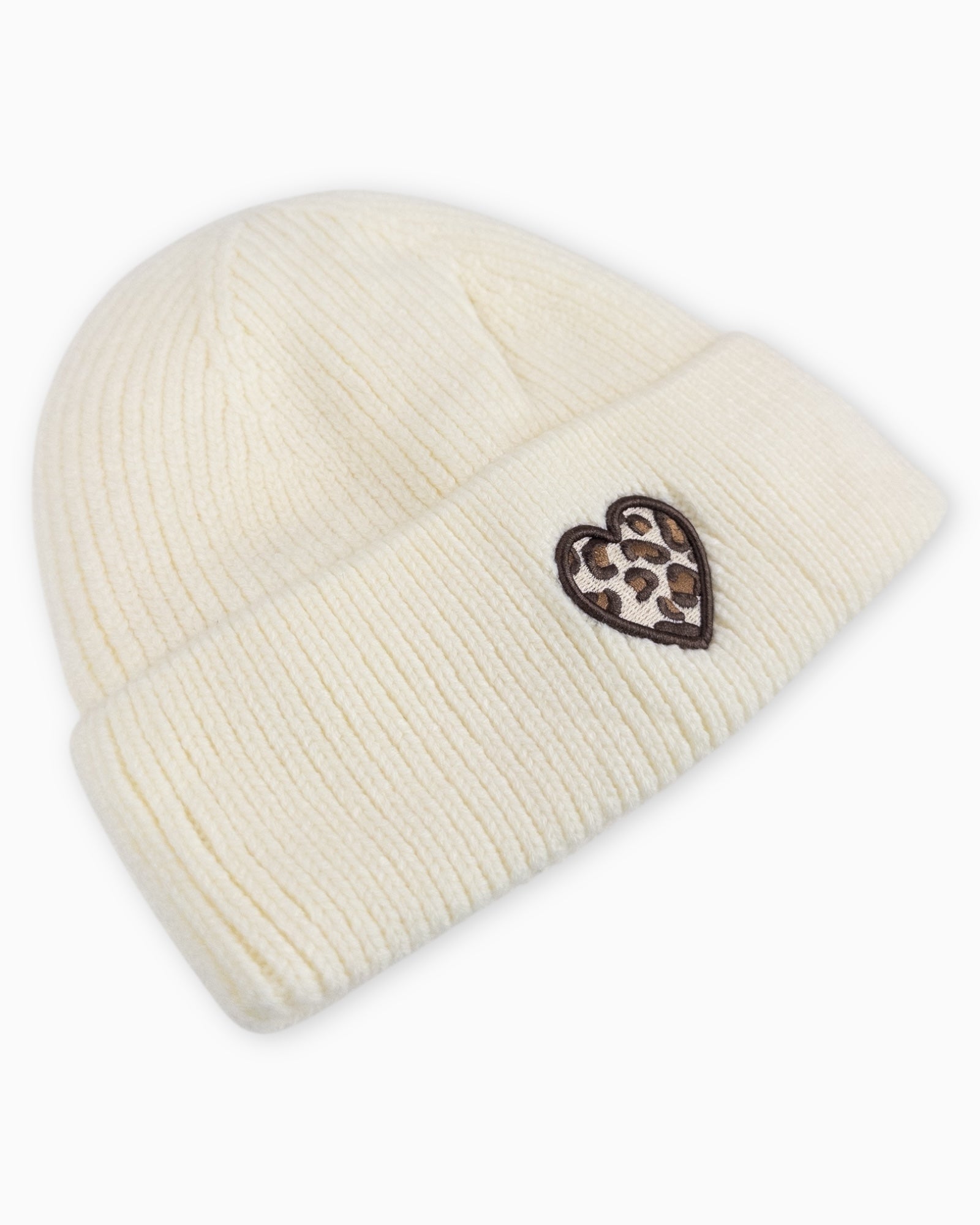Winterwarme Mütze mit Leo-Herz creme