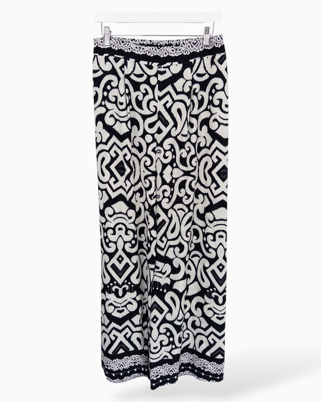 Leichte Hose mit Musterung schwarz weiß