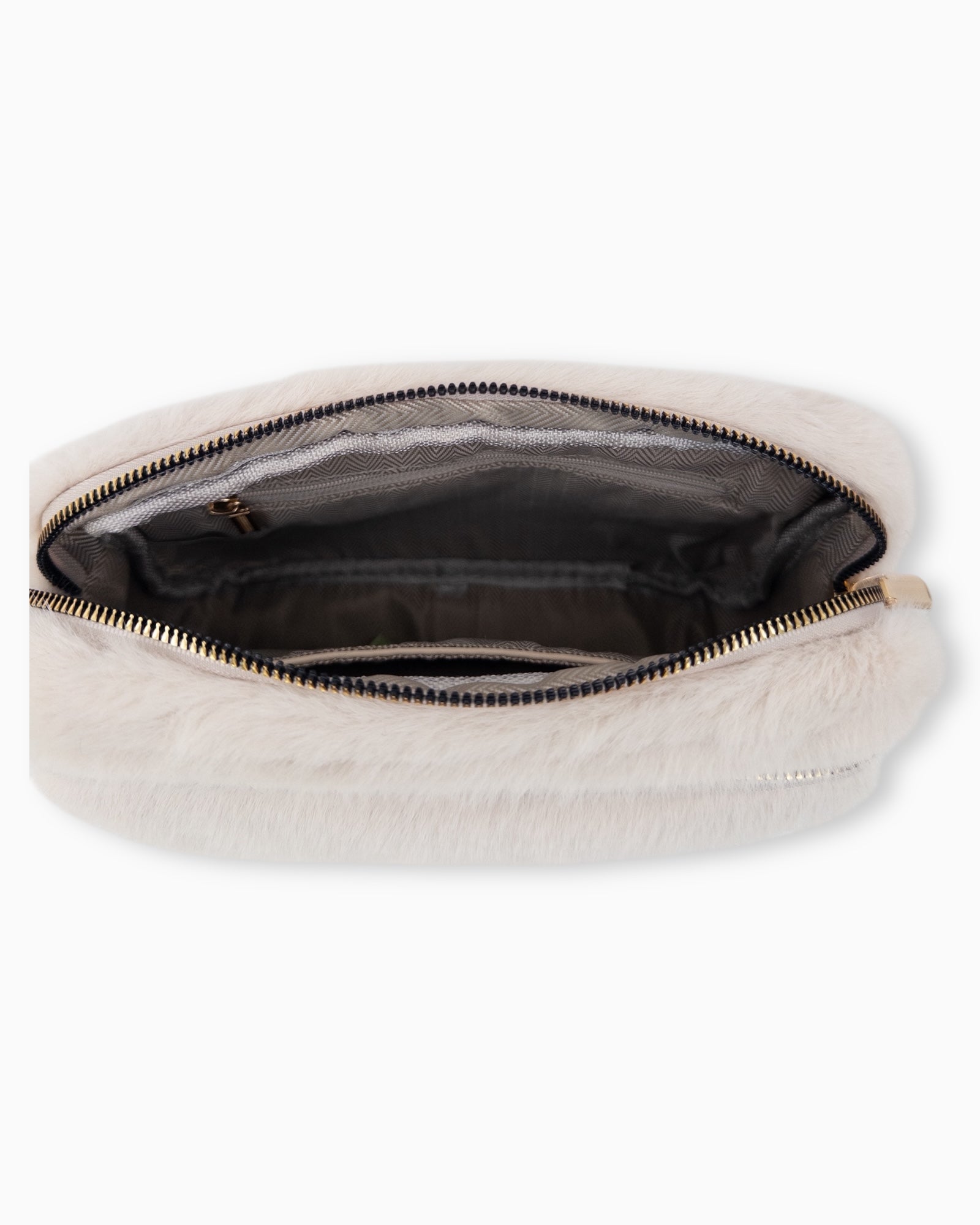 Flauschige Umhängetasche Sara creme
