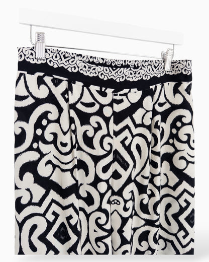 Leichte Hose mit Musterung schwarz weiß