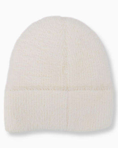 Flauschige Mütze creme