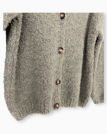 Strickjacke Maja oliv