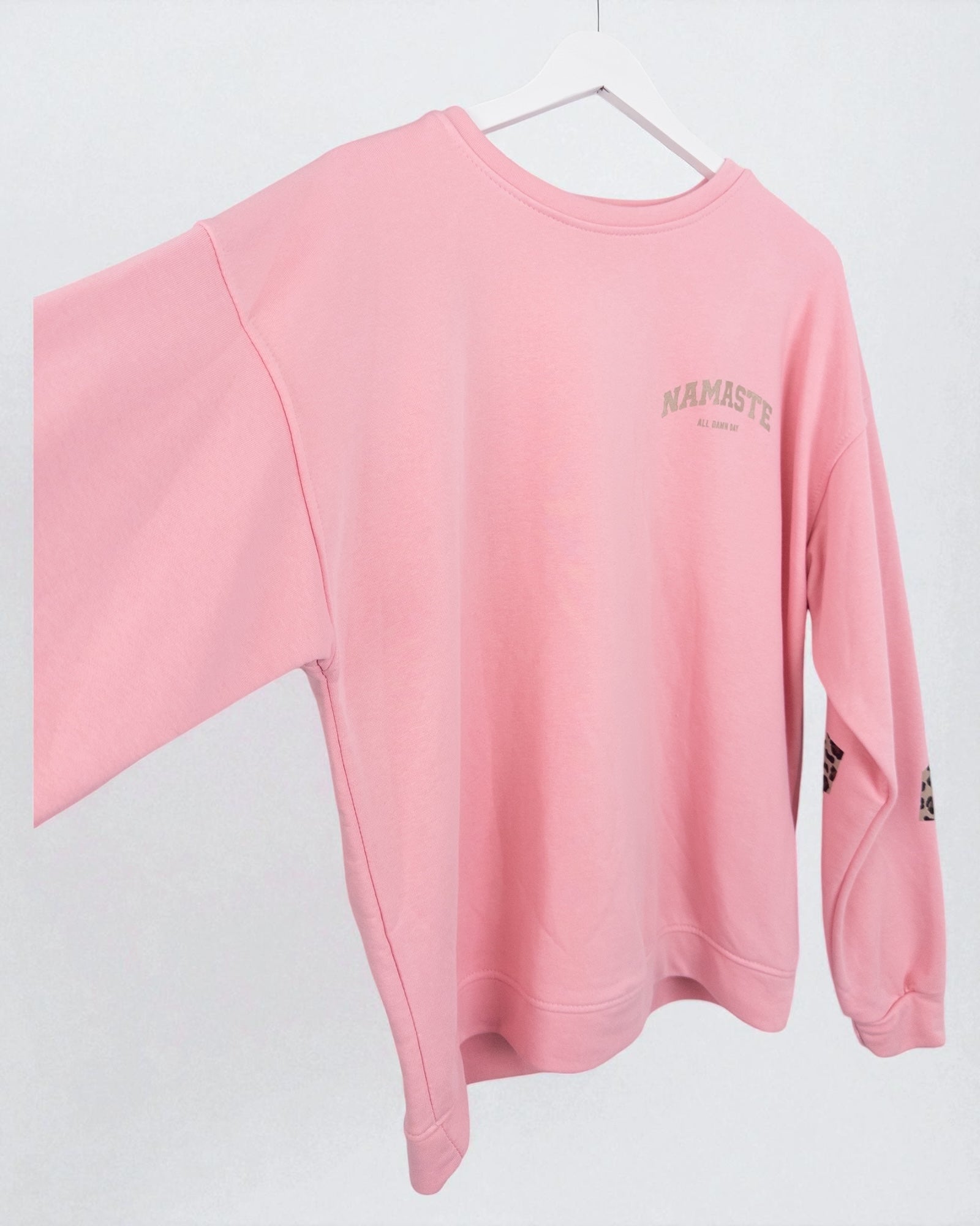 Leo Sweatshirt Namaste rosa