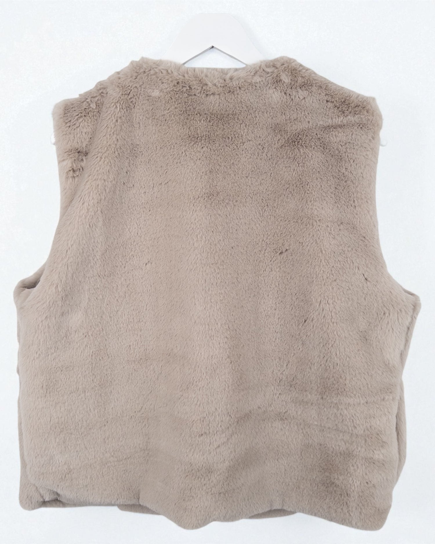 Flauschige Kunstfell-Weste Leo taupe