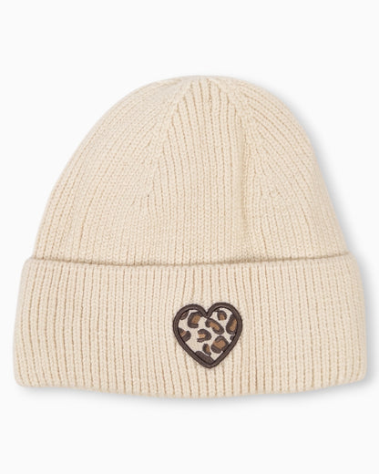 Winterwarme Mütze mit Leo-Herz sand