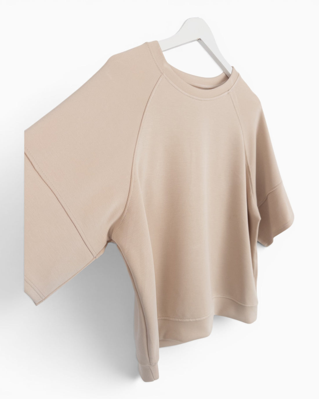Oversize Shirt mit Rundhalsausschnitt beige