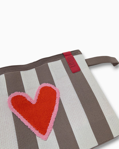 Täschchen mit Streifen und Herz-Motiv taupe creme