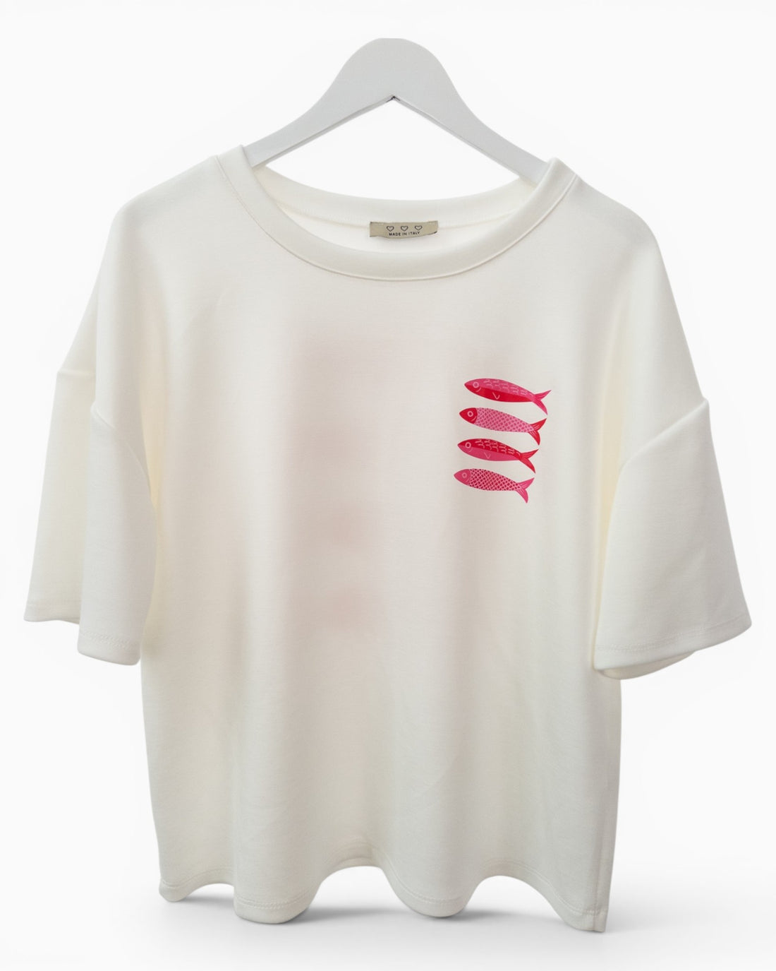Shirt mit Fischmotiv und Rückendruck weiß pink