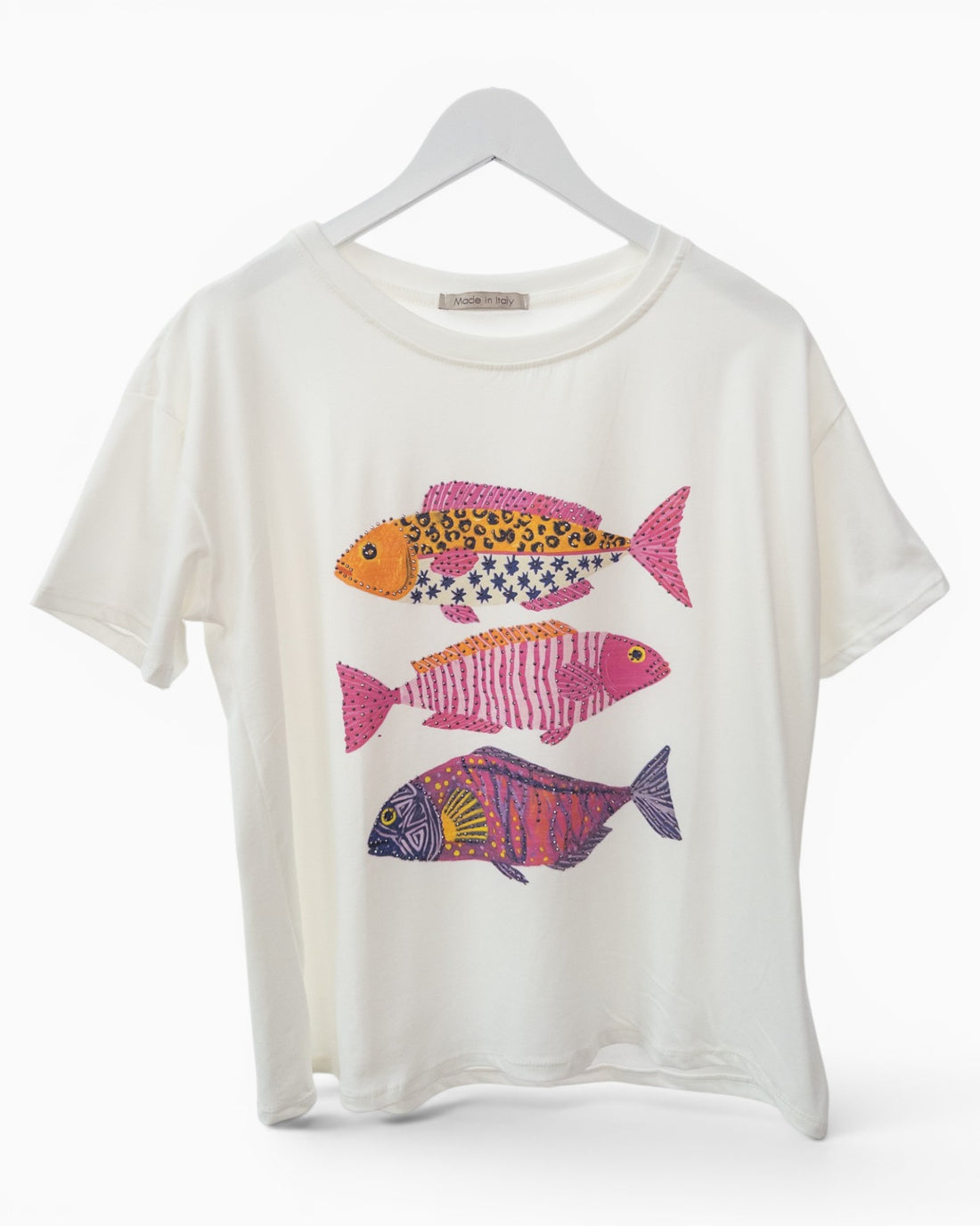 Shirt mit buntem Fischmotiv und Strassdetails weiß