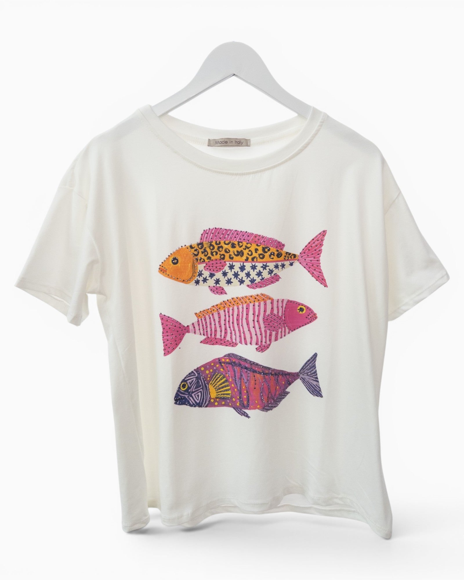 Shirt mit buntem Fischmotiv und Strassdetails weiß