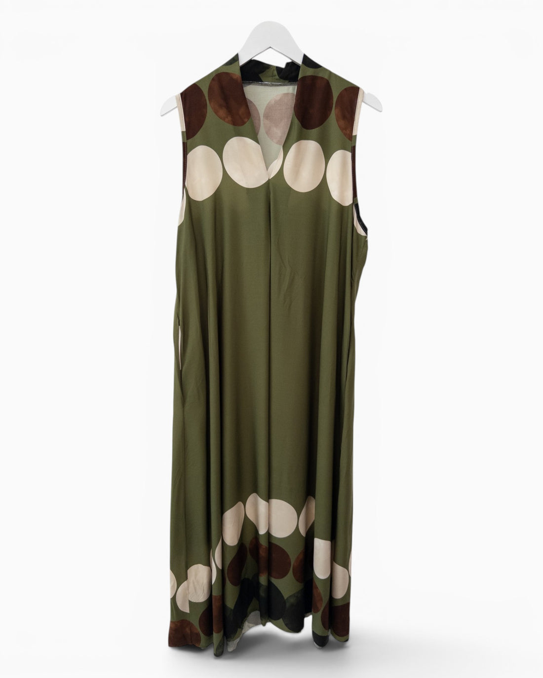 Ärmelloses Maxikleid mit großem Punktmuster olivgrün
