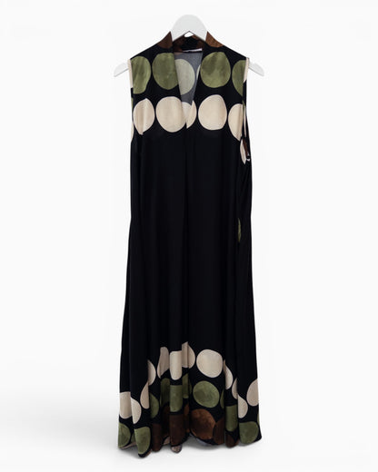 Ärmelloses Maxikleid mit großem Punktmuster schwarz