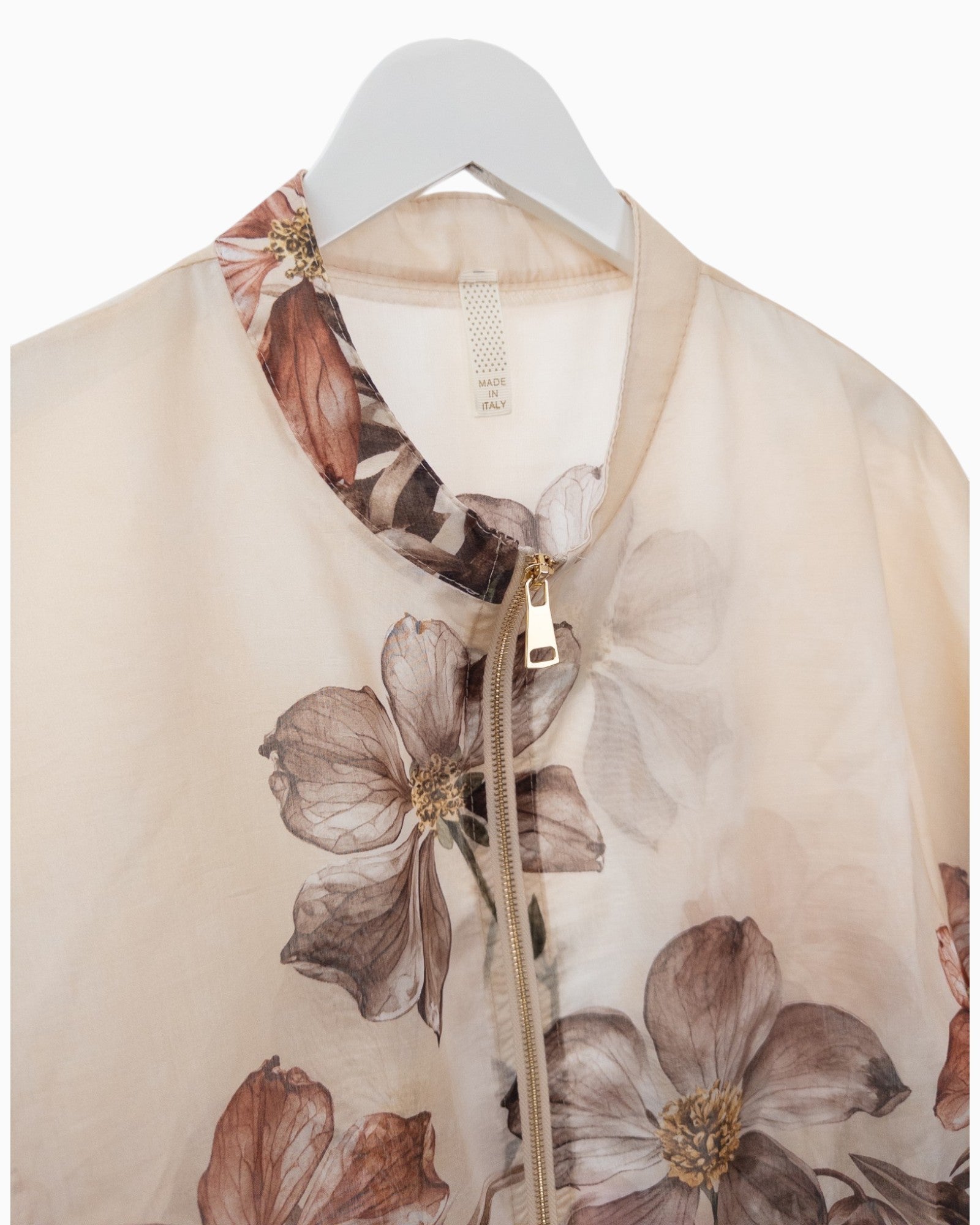 Leichte Jacke mit Blumenprint creme