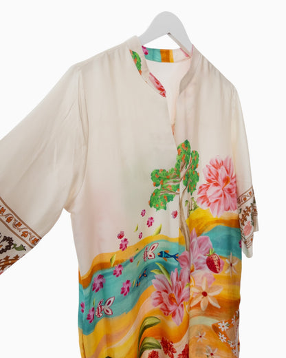 Kleid mit Blumenprint und V-Ausschnitt creme bunt