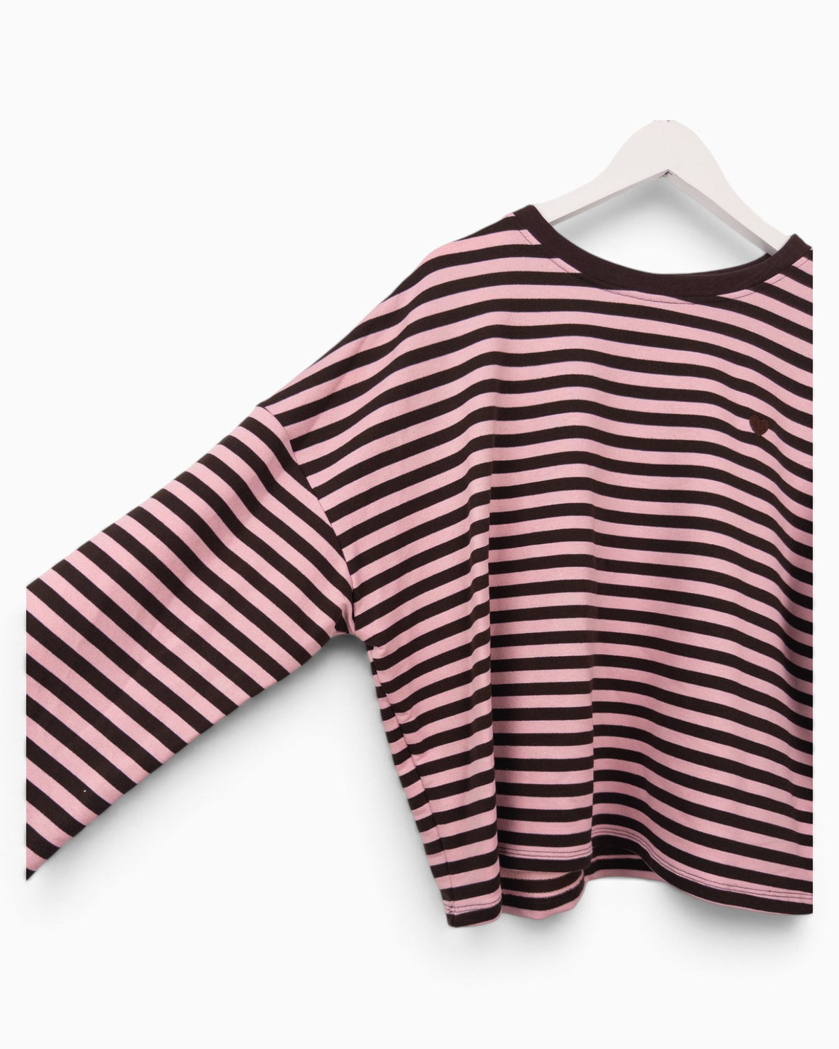 Streifenpullover mit Herz rosa braun
