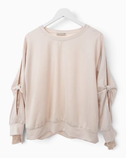 Pullover mit Spitze am Ärmel sand