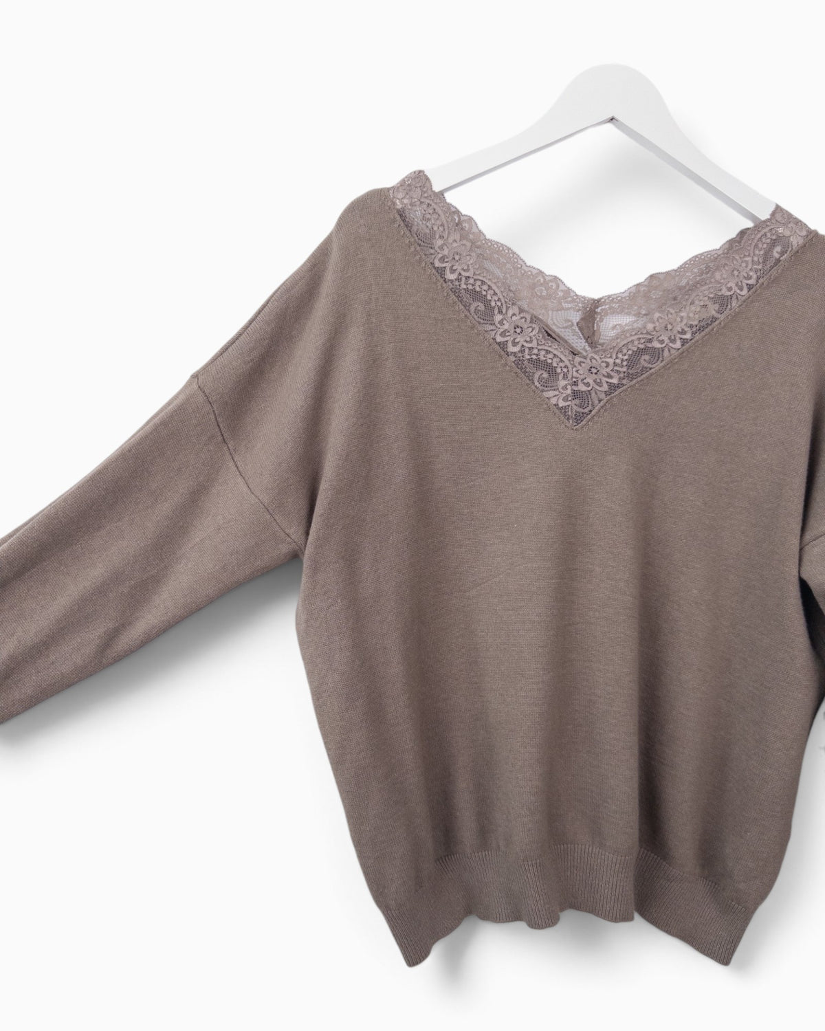 Strickpullover mit Spitze taupe