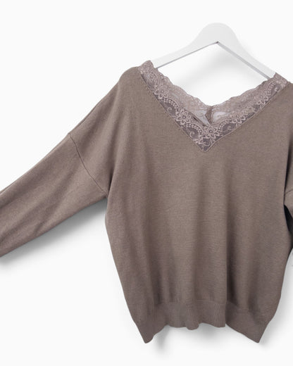 Strickpullover mit Spitze taupe