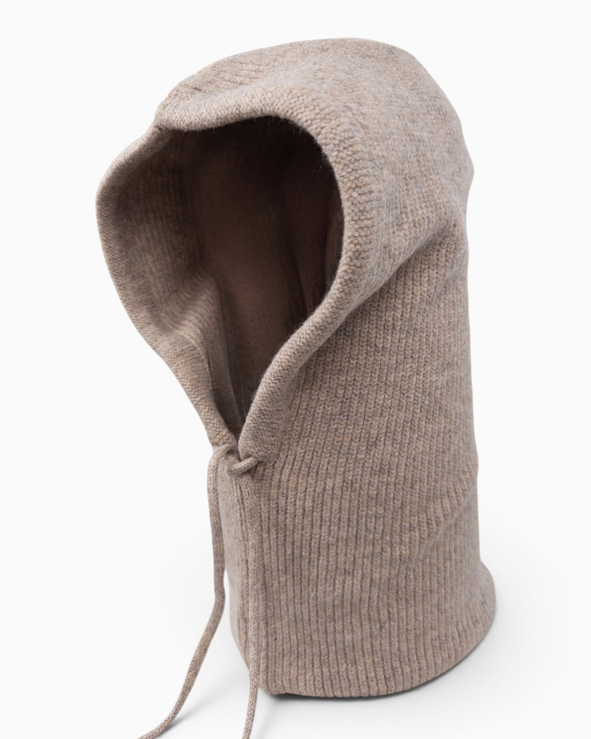 Kapuzenschal mit Bändern beige