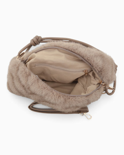 Umhängetasche Kunstfell mit Knotengriff taupe