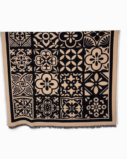 Quadratisches Tuch Ornament schwarz beige