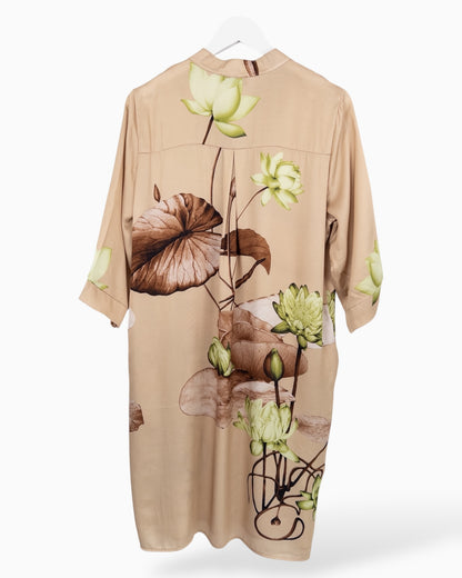 Leichtes Kleid mit floralem Muster