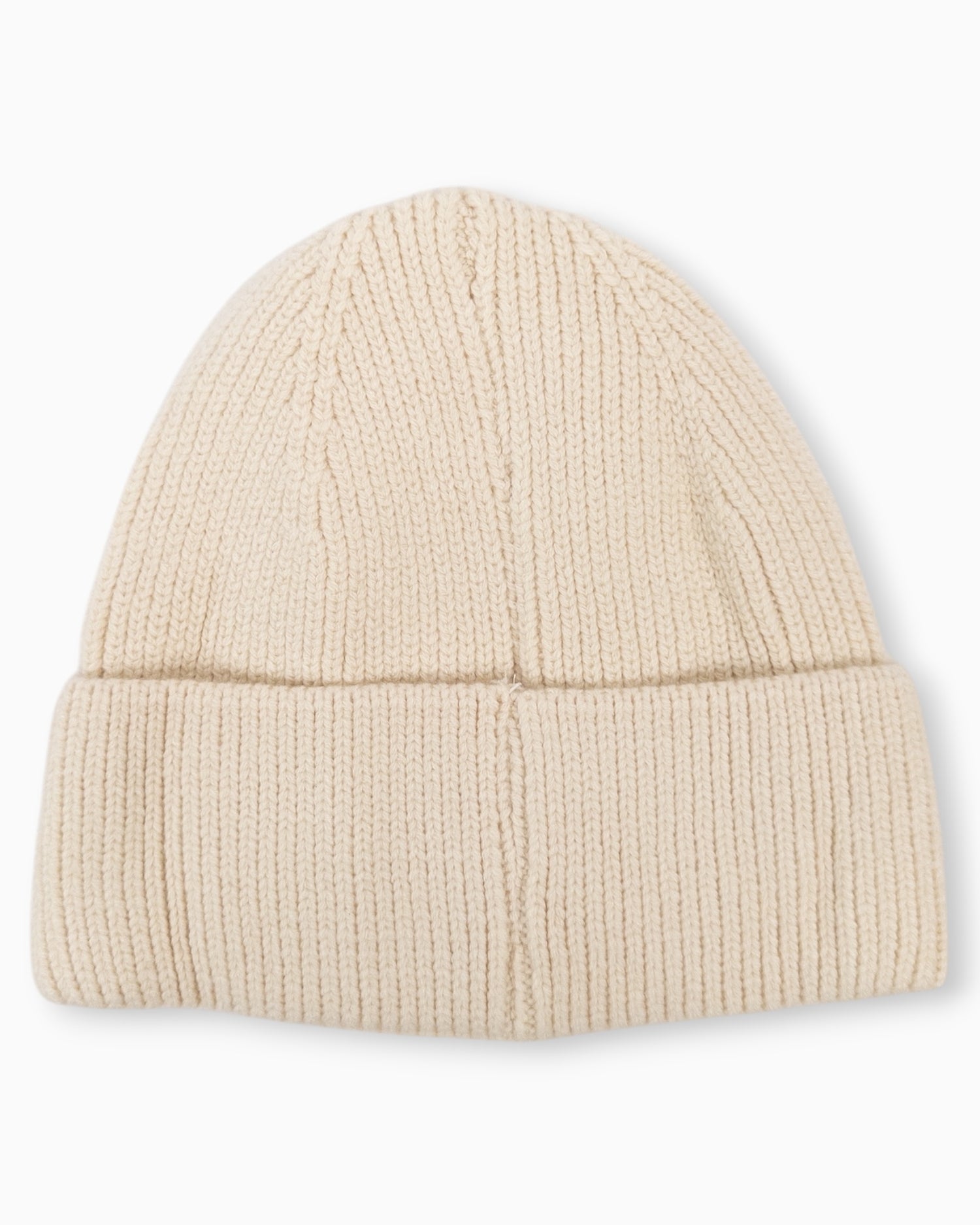 Winterwarme Mütze mit Leo-Herz sand