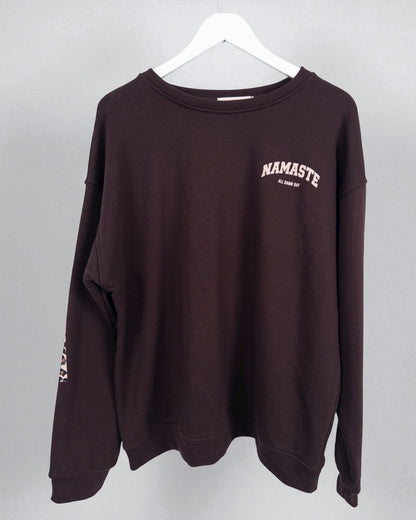 Leo Sweatshirt Namaste dunkelbraun