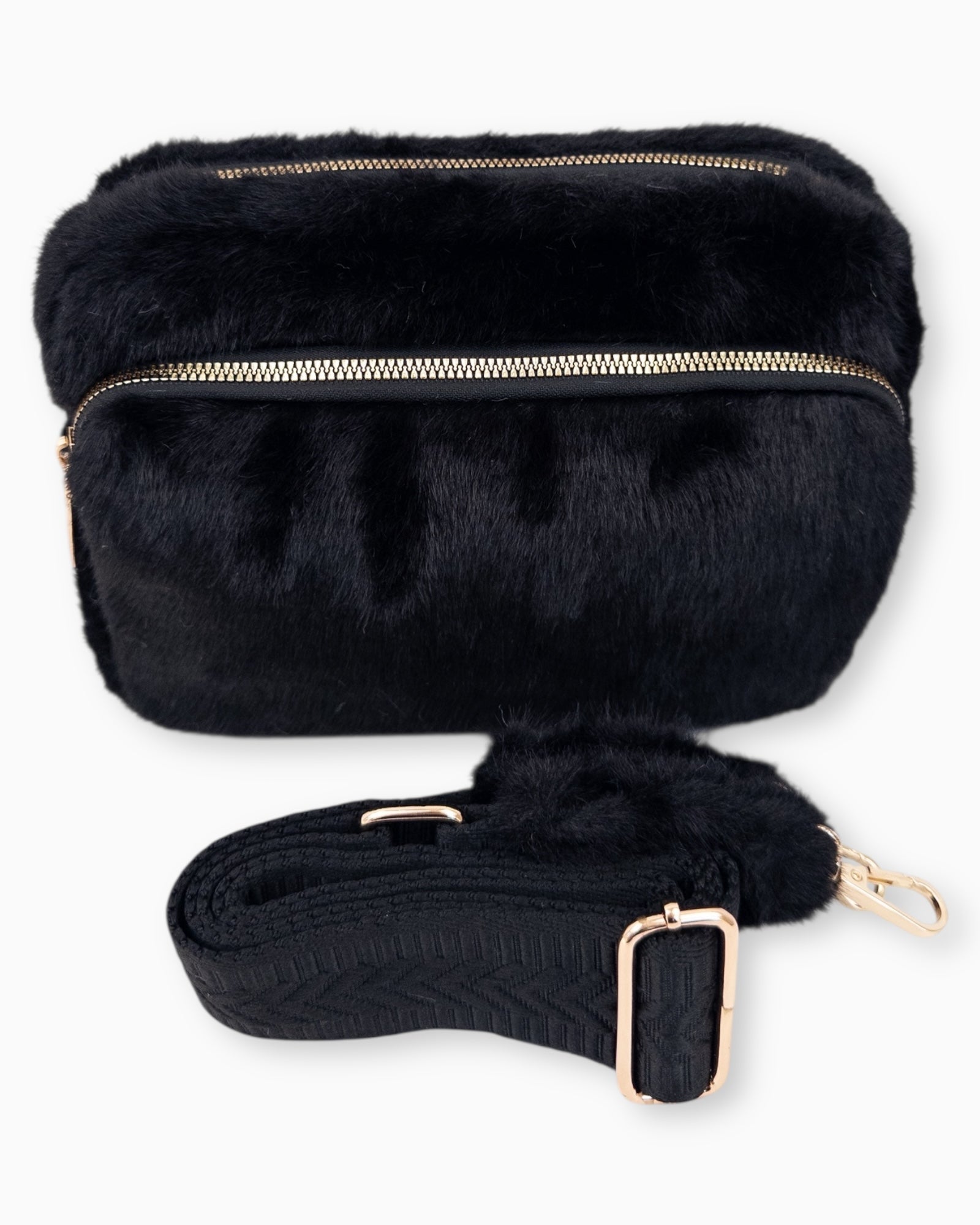Flauschige Umhängetasche Sara schwarz