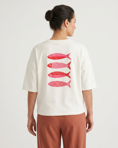Shirt mit Fischmotiv und Rückendruck weiß pink