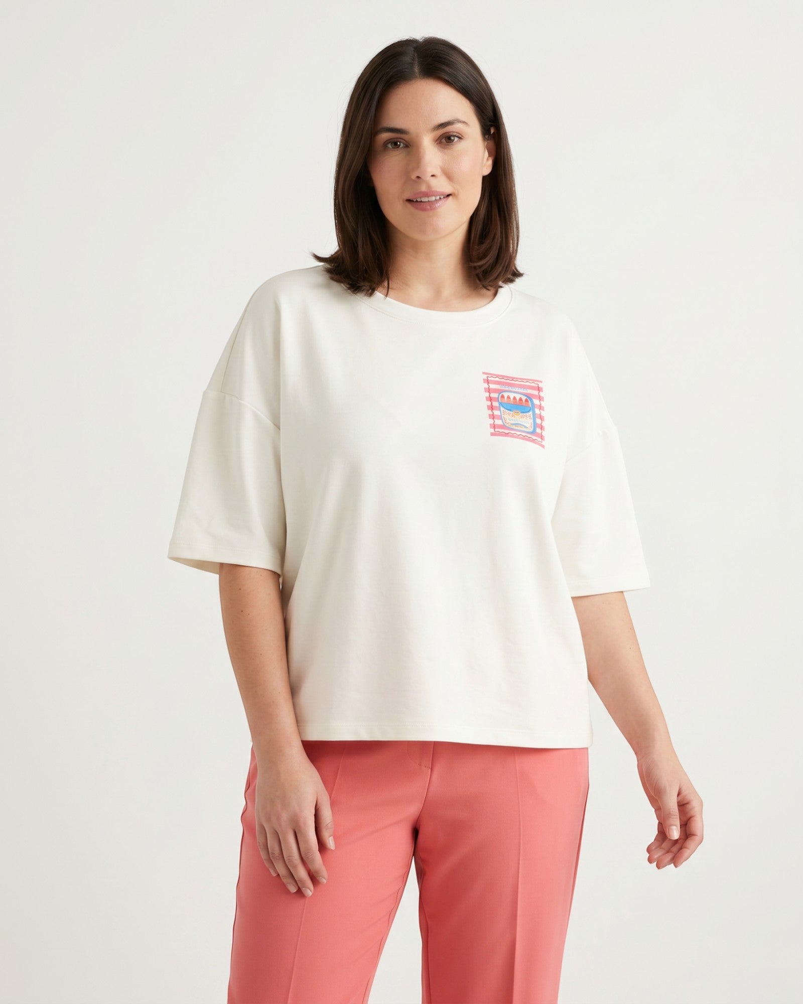 Shirt mit Sardinenmotiv und Rückendruck weiß